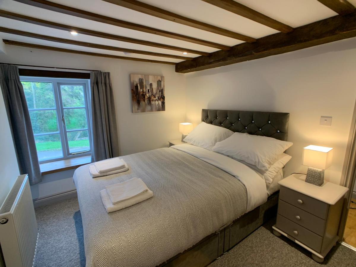 Swan House Tea Room And Bed & Breakfast Lydney Kültér fotó